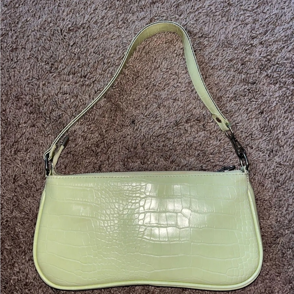 green shoulder bag
